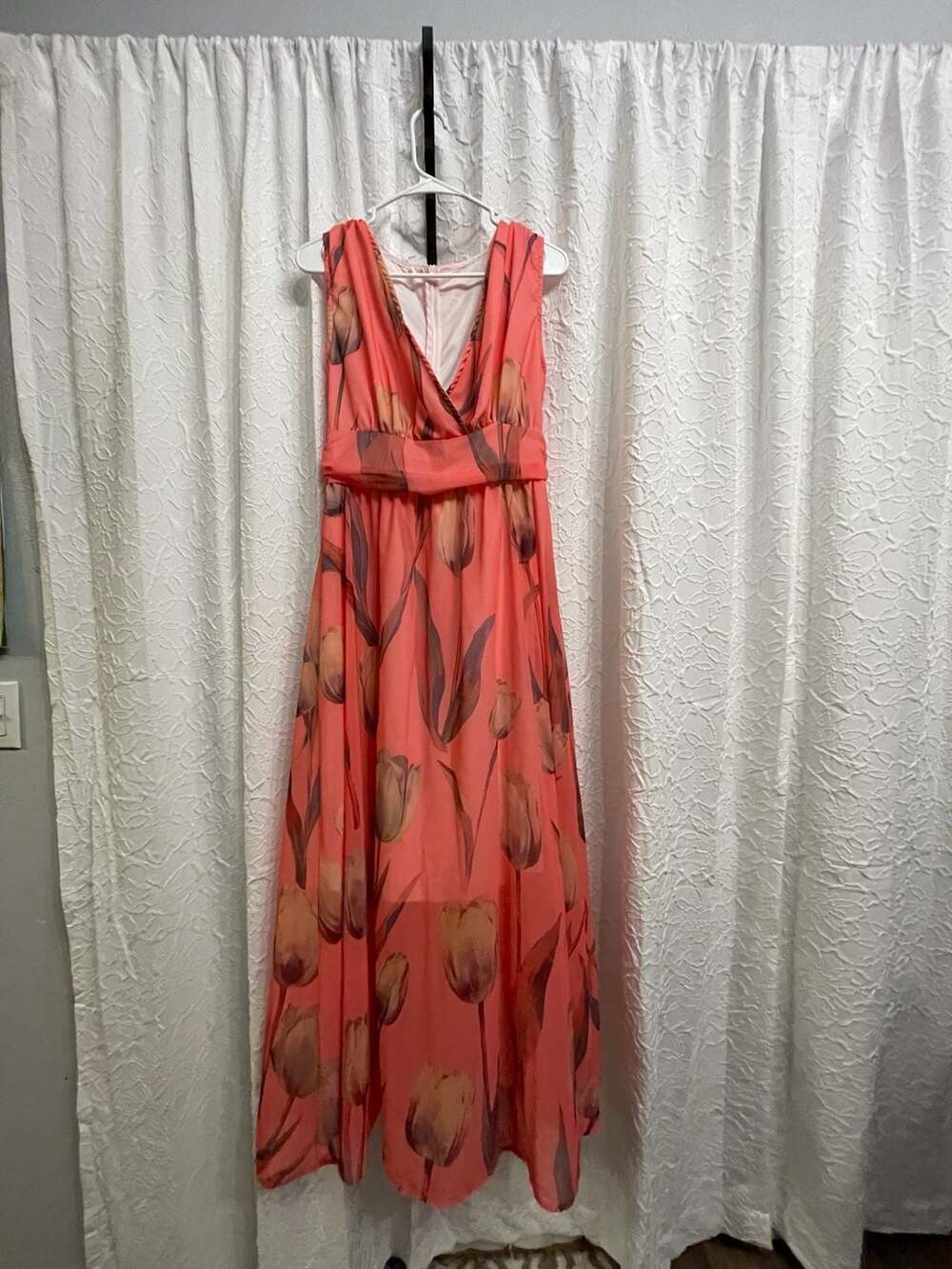 Floral Print V-Neck Maxi Dress Size M Pink Tulip Sleeveless Chiffon Gown